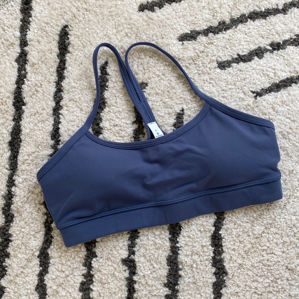 NWOT Lululemon size 6 sports bra - slate blue color